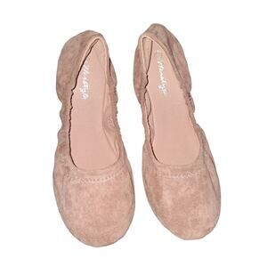 Her Style size 9  romantic feminine coquette fun Pink suede flats